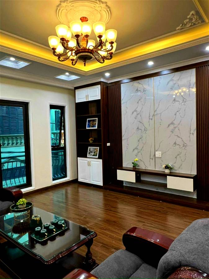 Bán Nhà Phố Hoàng Quốc Việt Quận Cầu Giấy. 50m Xây 7 Tầng Nhỉnh 16 Tỷ. Cam Kết Ảnh Thật Mô Tả Chính Xác. Chủ Thiện Chí