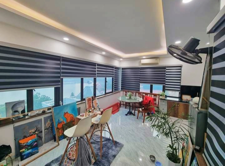 Mặt phố Cầu Giấy, vỉa hè rộng, 2 thoáng kinh doanh vô địch 55m giá 16.8 tỷ