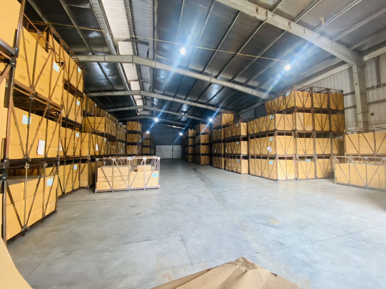 Cần cho thuê 800m2 xưởng có phòng cháy thẩm duyệt tại Sơn Lôi, Bình Xuyên, Vĩnh Phúc. Lh: 0986934038