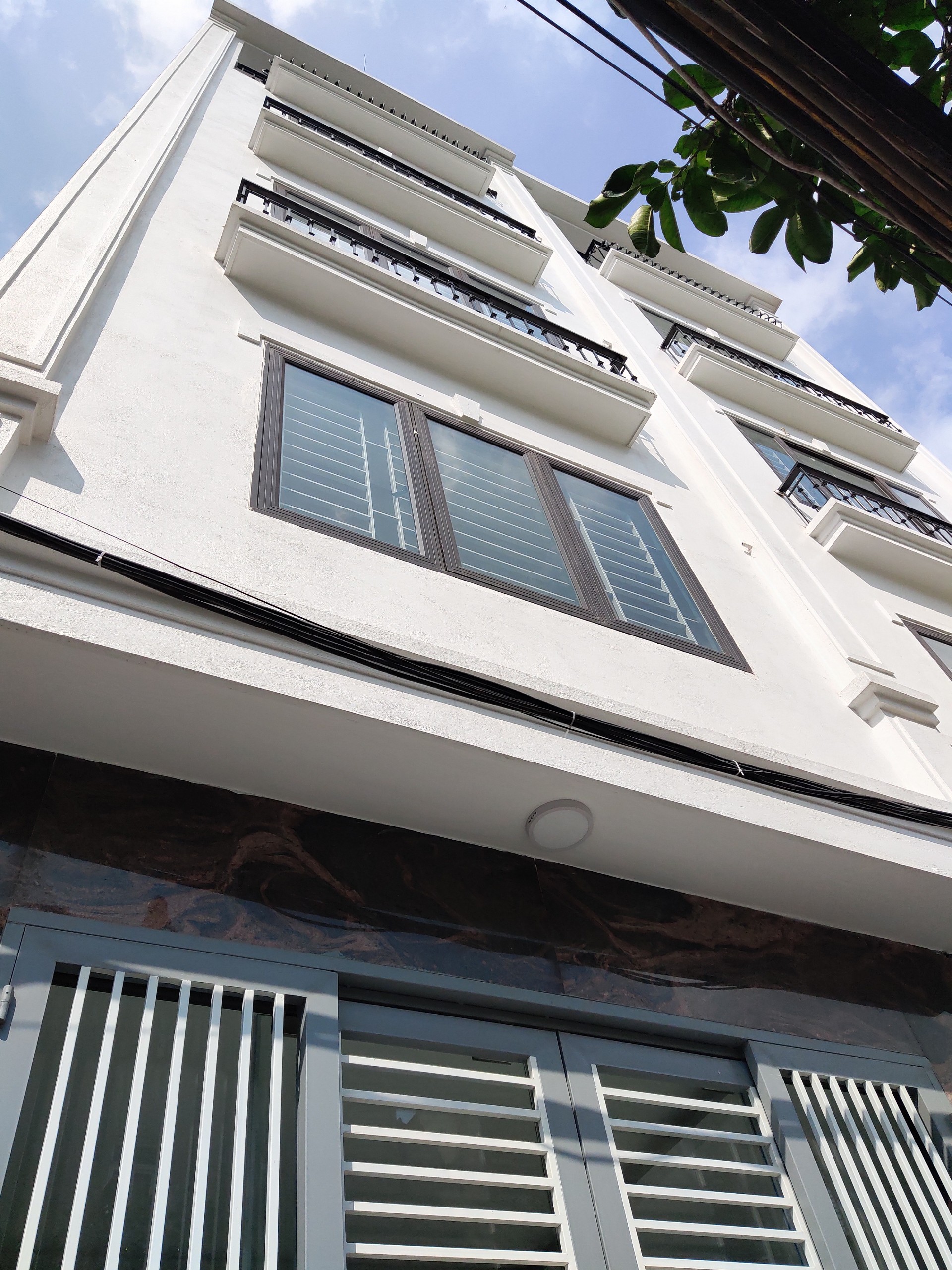 BÁN NHÀ PHỐ THỤY PHƯƠNG- BẮC TỪ LIÊM - NHÀ ĐẸP DÂN XÂY !! GẦN CHỢ THỤY PHƯƠNG TRƯỜNG C1, C2 - NHÀ 4 TẦNG , 1 TUM,