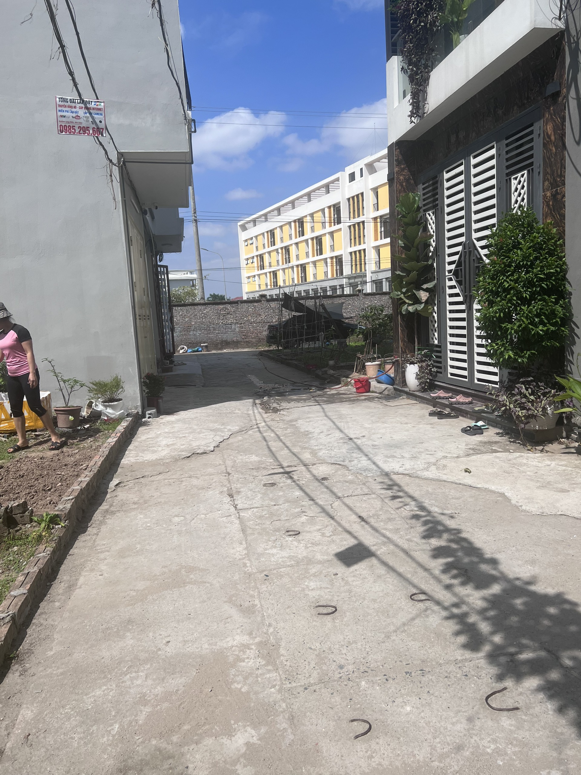 Bán lô Góc 35m Ngô Xuân Quảng Trâu Quỳ Gia Lâm, đường oto đẹp,