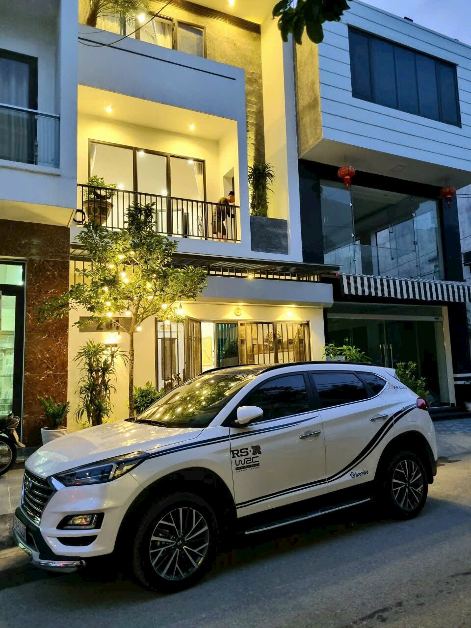 Siêu Phẩm độc lập dân xây phố Văn Cao - Thư Trung, 70m 4 tầng GIÁ 5.8 tỉ, đường 10m