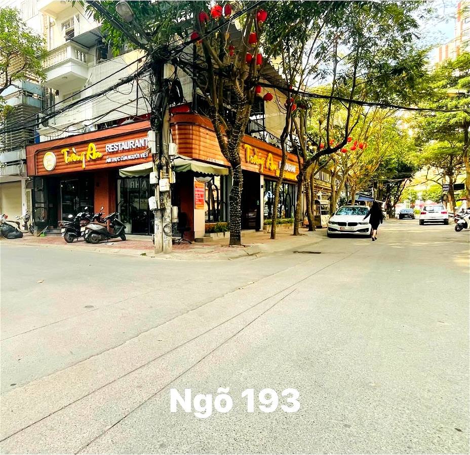 Bán Nhà Phân Lô Phố Trung Kính Quận Cầu Giấy. 105m Xây 6 Tầng Mặt Tiền 5m Nhỉnh 16 Tỷ. Cam Kết Ảnh Thật Mô Tả Chính