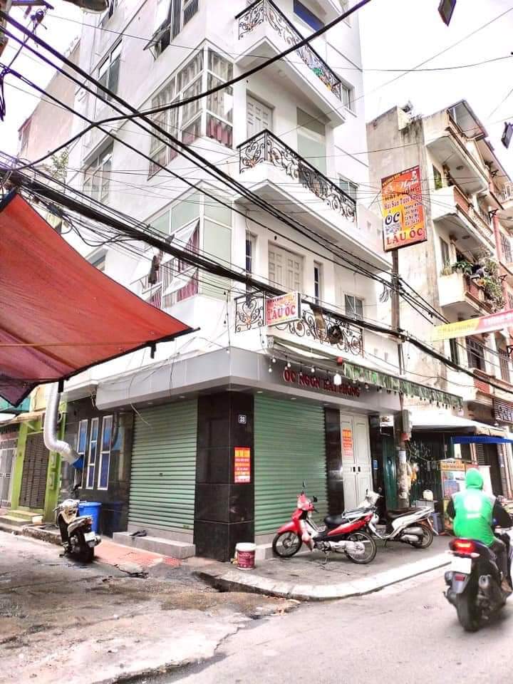 TRUNG TÂM HỌC VIỆN TÀI CHÍNH - PHỐ LÊ VĂN HIẾN - BẮC TỪ LIÊM - DT 60M2 - MT5.5m - GIÁ 6 TỶ - LÔ GÓC,