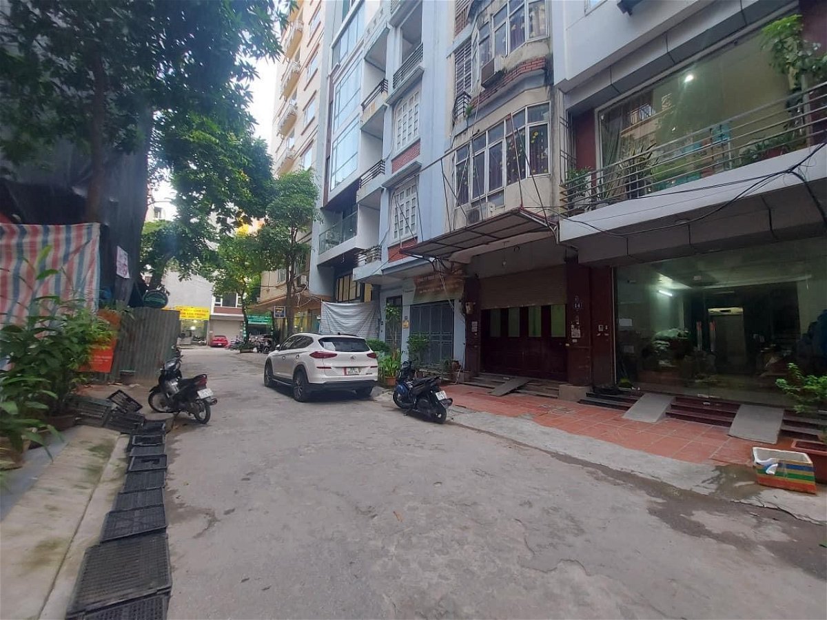 Bán Nhà Phố Dương Khuê Quận Cầu Giấy. 40m Mặt Tiền 4m 10 Tỷ. Cam Kết Ảnh Thật Mô Tả Chính Xác. Chủ Thiện Chí Cần Bán