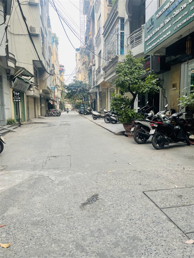 CẦN BÁN NHANH NHÀ 5 TẦNG NGUYỄN TRÃI THANH XUÂN 48,5M 5.3 TỶ CTL