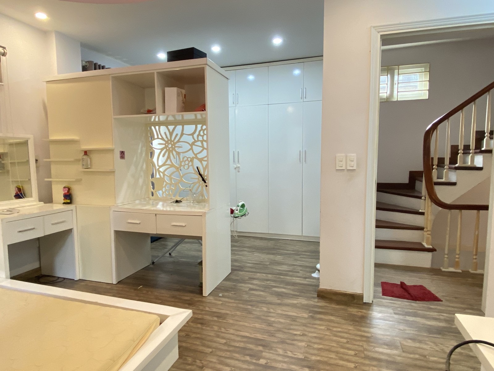 NHÀ ĐẸP ĐÓN TẾT LÔ GOC 2 MẶT THOÁNG NGÕ OTO TRANH KINH DOANH 31/36T2 MT5M CHỈ NHỈNH 7 TỶ