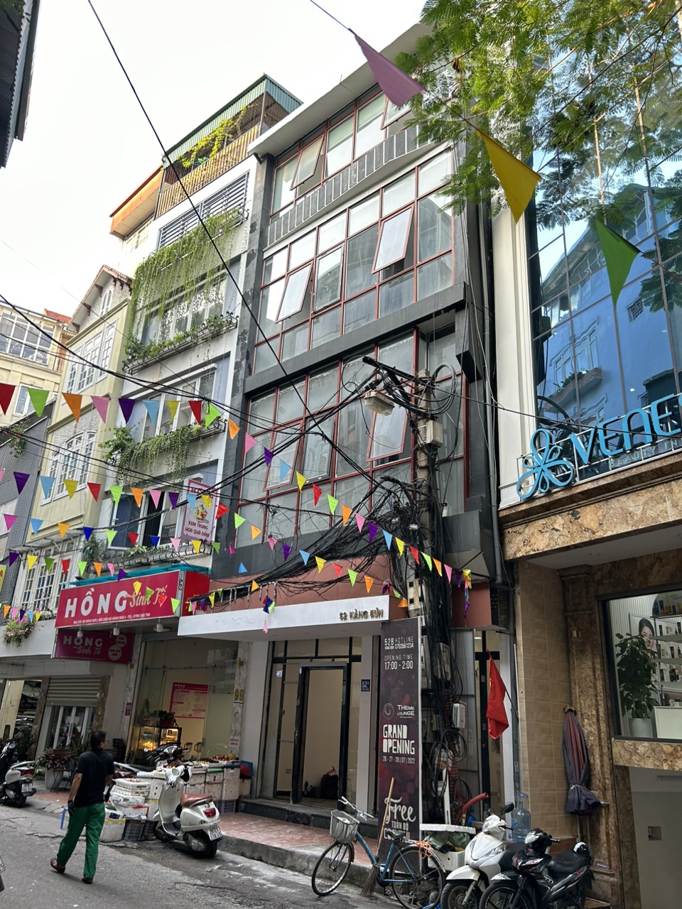 Chính chủ cho thuê nhà mặt phố Hàng Bún, Hoàn Kiếm DT48m2x4 tầng Giá 30tr/th Lh 0913743451