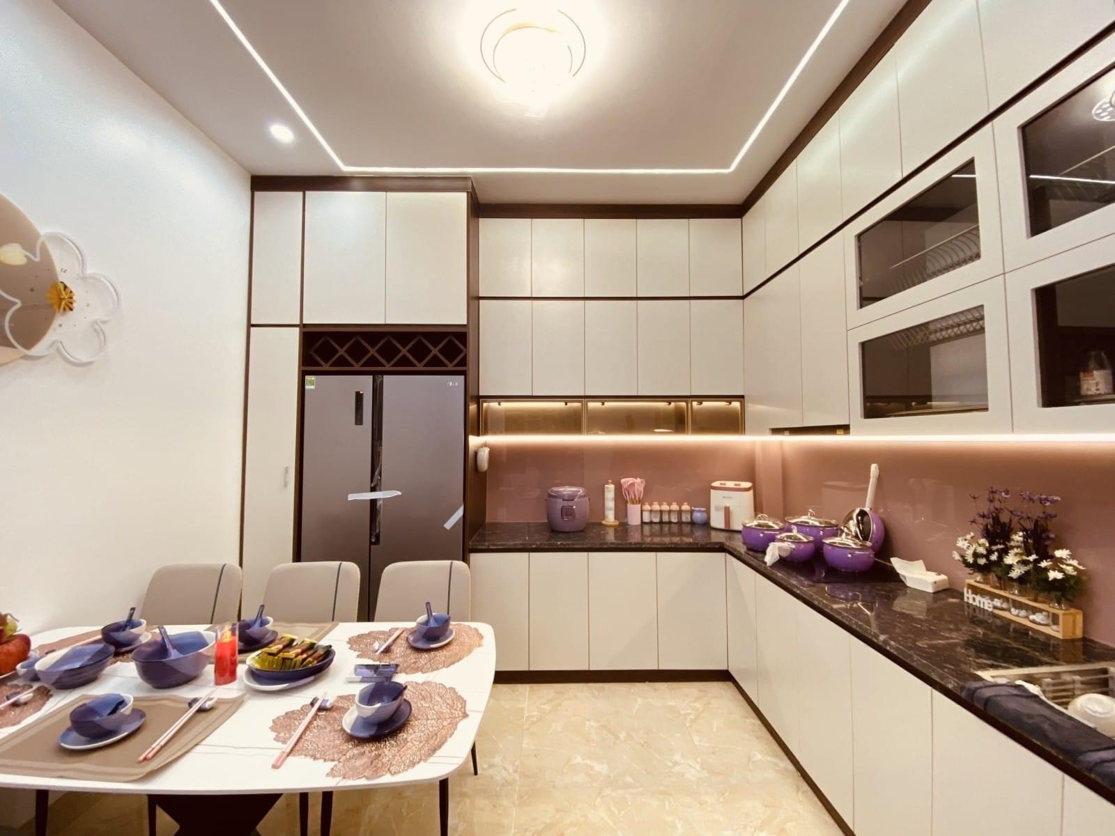 BÁN NHÀ ĐẸP PHÂN LÔ OTO TRÁNH , MINH KHAI , HAI BÀ ,NỘI THẤT SỊN , 2 MẶT THOÁNG 50 M5T CHỈ 11 TỶ