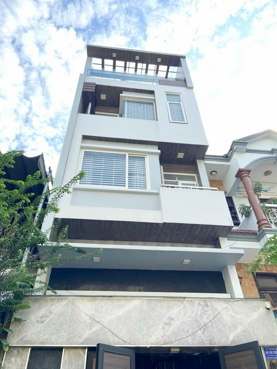 Ngộp Lê Sao , Tân Phú, HXH 70m2 ,4 tấm BTCT đẹp, nhỉnh 6 tỷ