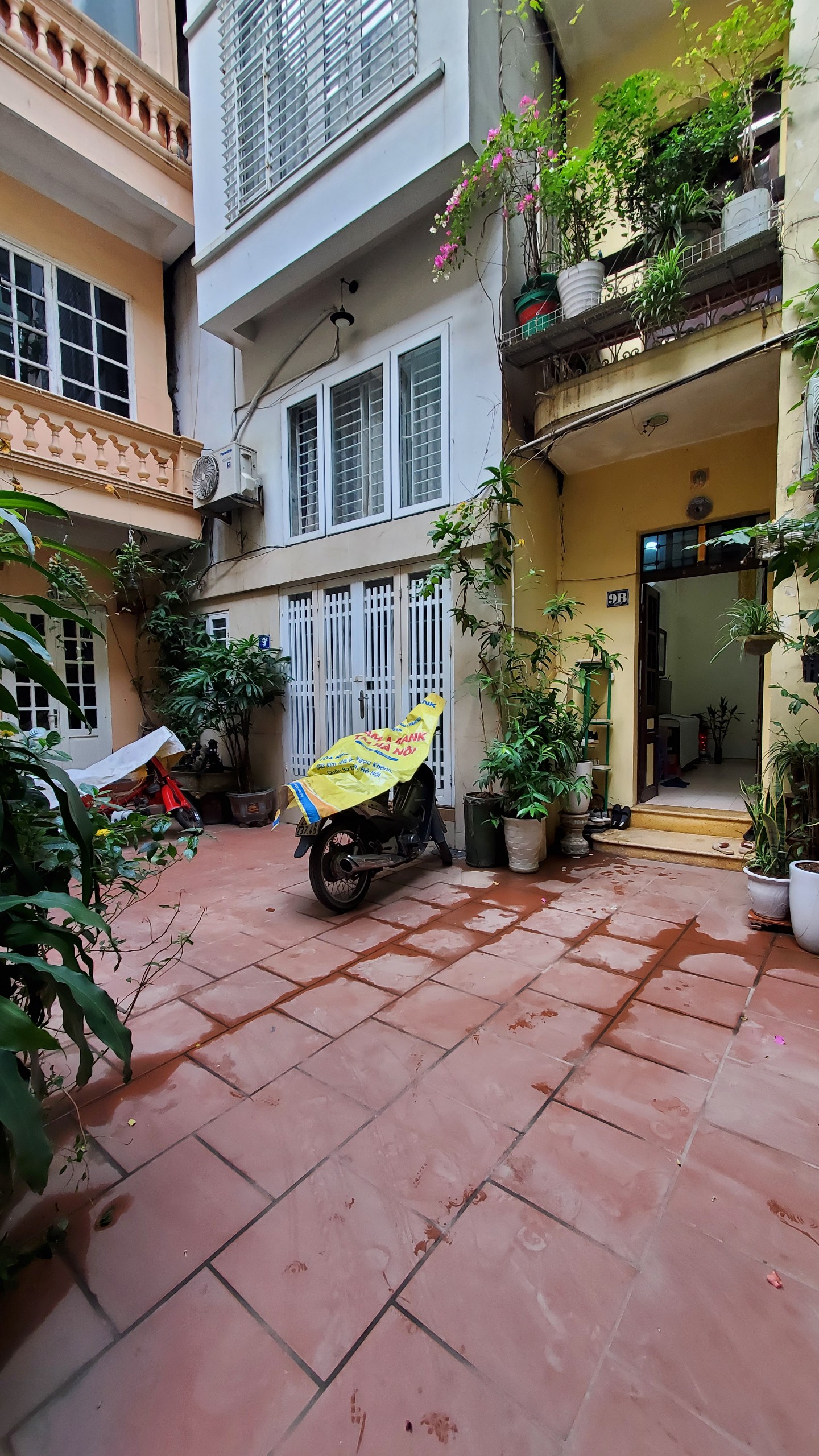 BÁN NHÀ 3 TẦNG ĐƯỜNG THỤY KHUÊ 60M2. THÔNG LẠC LONG QUÂN RA HỒ TÂY GẦN HƠN 6 TỶ