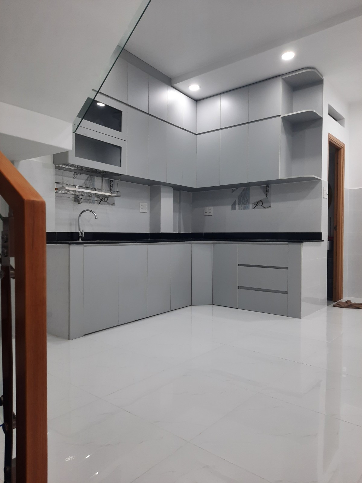BÁN NHÀ ĐƯỜNG 3/2 QUẬN 11, 62M2, HXH VÀO NHÀ, 4 TỶ HƠN