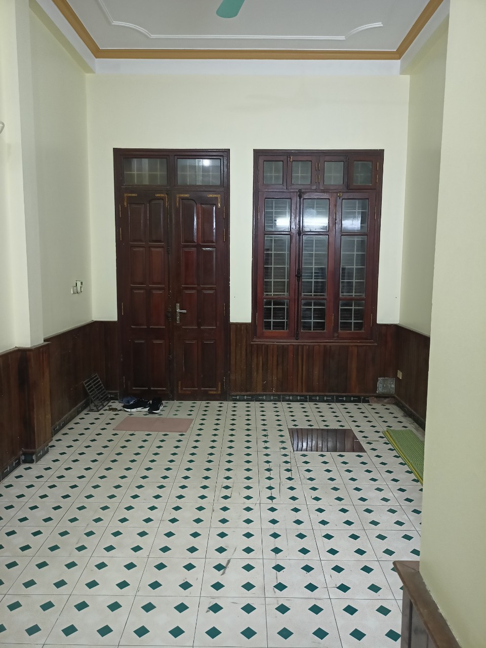 Cho thuê nhà tại ngõ 9 Lê Đức Thọ, Nam Từ Liêm DT36m2x4 tầng giá 10 triệu/tháng