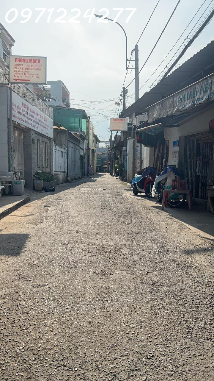 CẦN BÁN NHÀ ĐƯỜNG 475 PHƯỚC LONG B THỦ ĐỨC 44M1 [ 4 X 11 ] 3 TẦNG 2 PHÒNG NGỦ 2 VỆ SINH ,SỔ HỒNG RIÊNG [ GIÁ CHỈ 3.6 TỶ