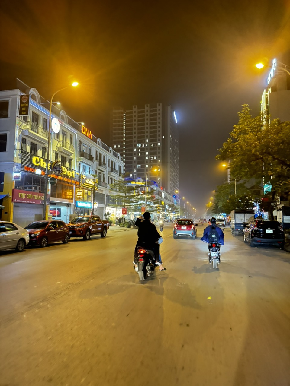 Bán căn Blue Star Trâu Quỳ Gia Lâm 3 mặt thoáng, giá 2,15 tỷ