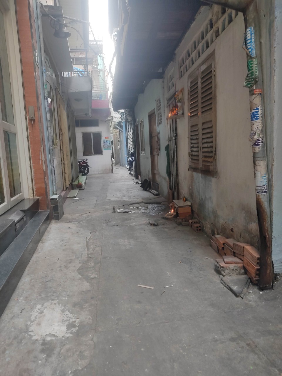 Chính chủ bán nhà Trung tâm Q10, Vòn xoay Lý Thái Tổ, 4 tầng, 4PN, nhỉnh 3 tỷ