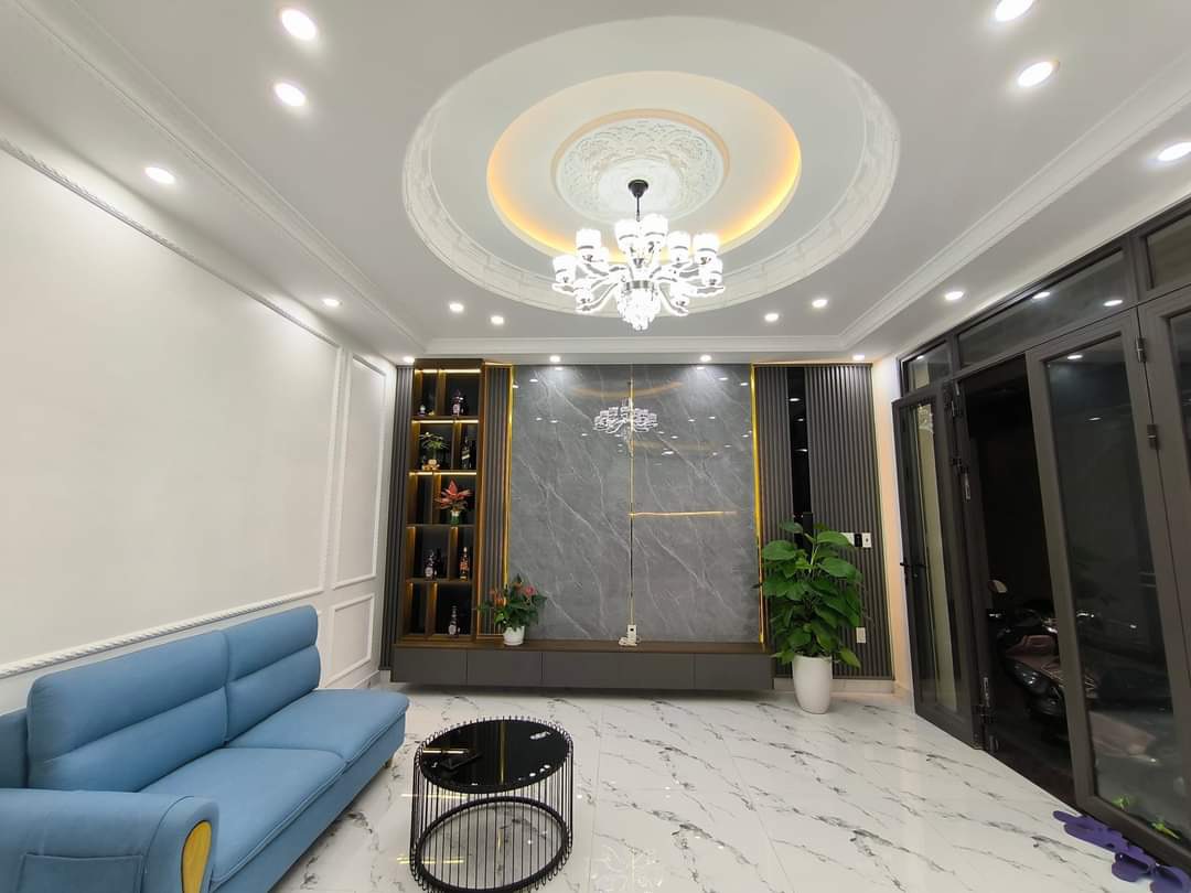 BÁN NHÀ NGÔ GIA TỰ NGAY ĐƯỜNG VĂN CAO 3 TẦNG 3 TẦNG NỘI THẤT ĐẸP NHÀ MỚI.