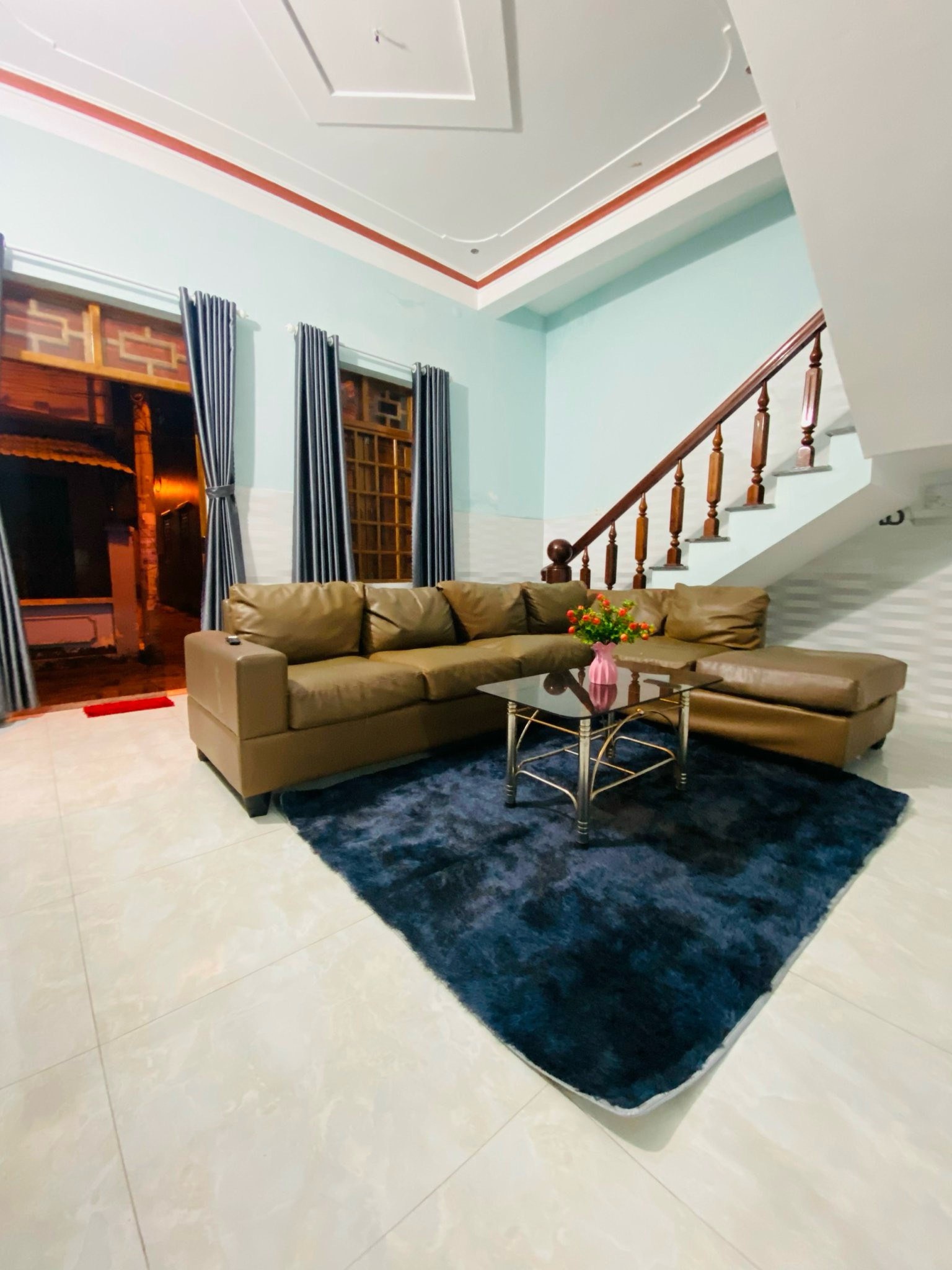 Bán Gấp Nhà hẻm Ôto Trần Hưng Đạo P4, TP Tuy Hòa. Full Nội Thất , Chỉ 2,9 Tỷ cho Toàn Bộ