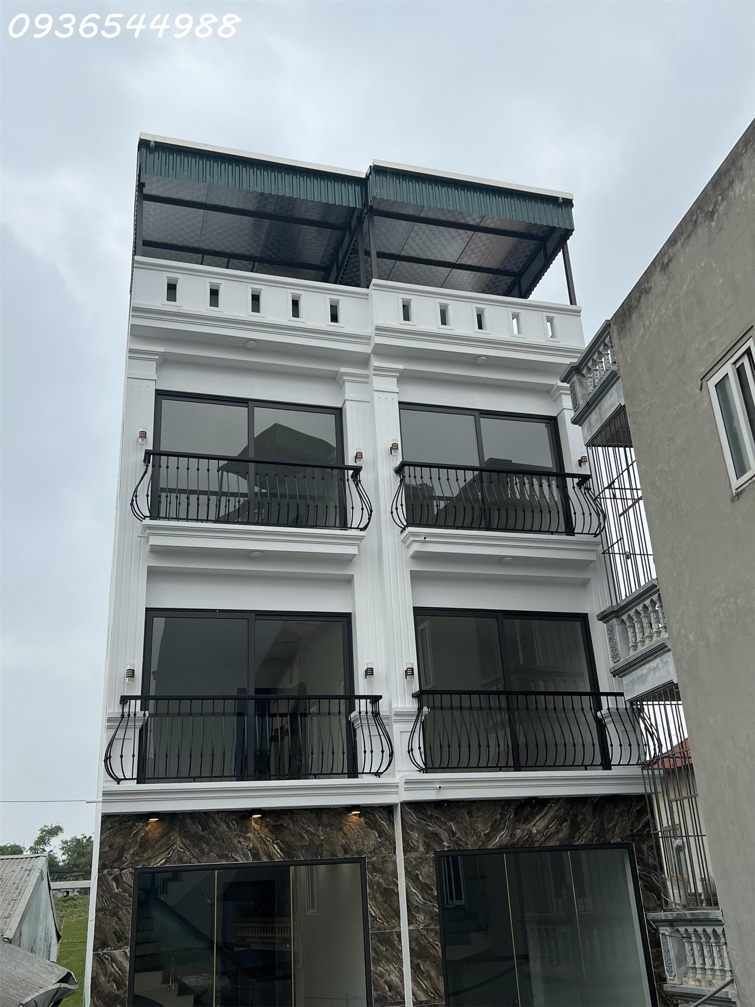 Bán nhà phố Bát Khối, 40m2*5 tầng, 2 mặt thoáng, chỉ 3.9 tỷ