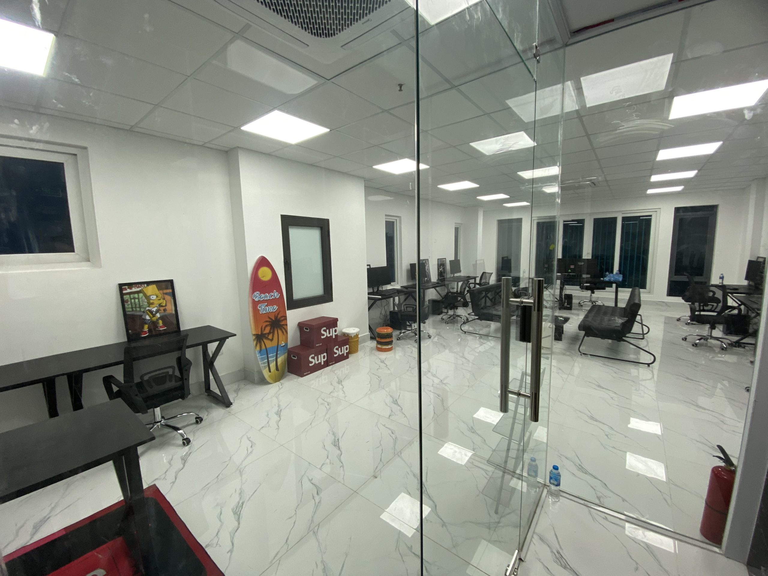 Văn phòng cho thuê giá rẻ, thanh toán linh hoạt, tiện ích đầy đủ ngõ 85 Nguyễn Văn Huyên