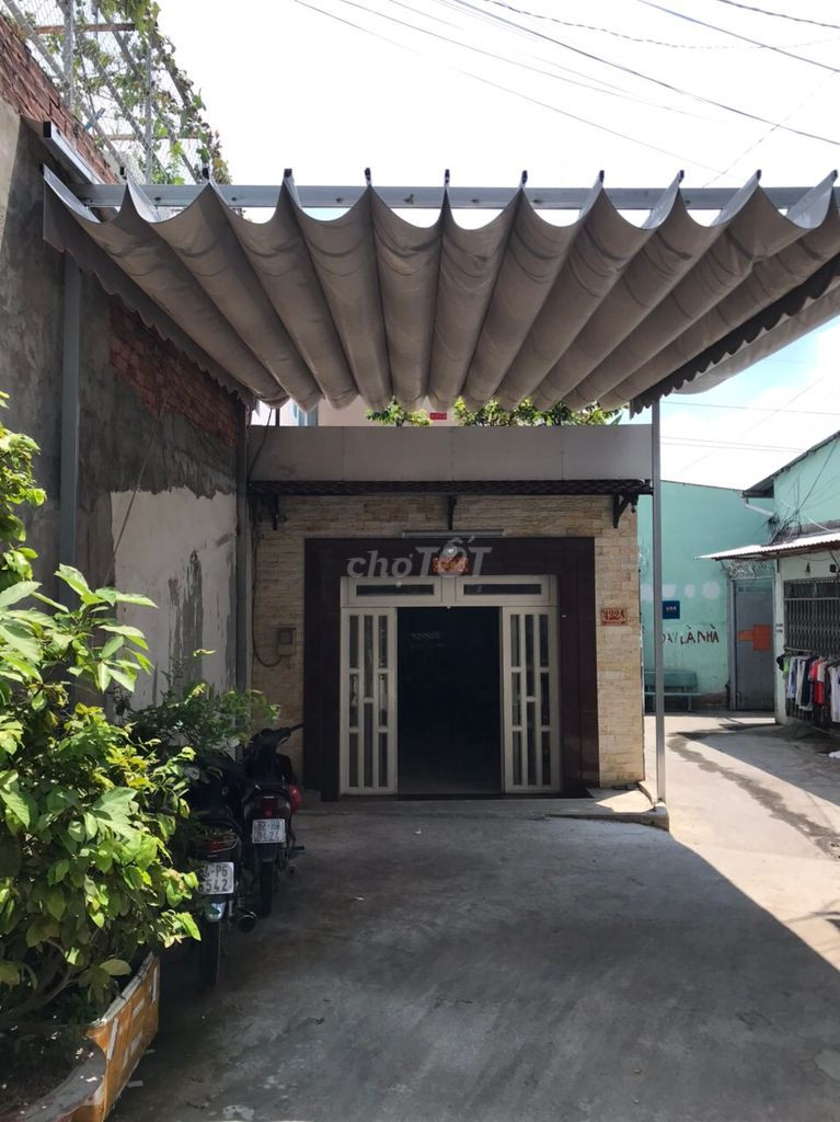 + CHÍNH CHỦ BÁN ĐẤT 2 MẶT TIỀN TẶNG NHÀ CẤP 4 Ở NGUYỄN XÍ, QUẬN BÌNH THẠNH, TP HCM - LIÊN HỆ: 0908985988