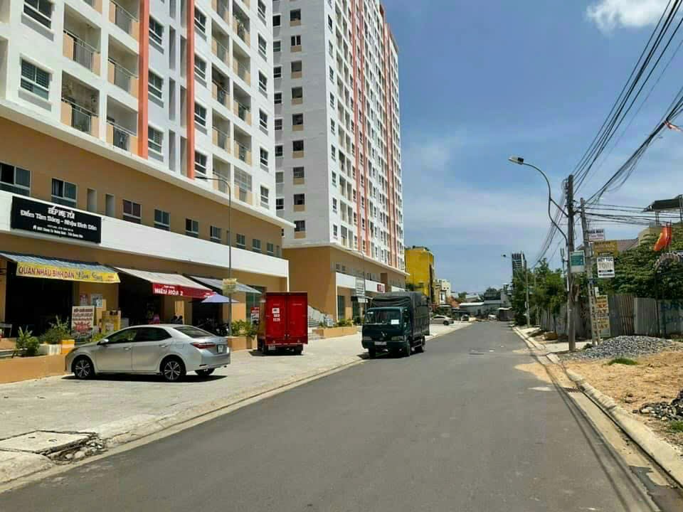 CẦN BÁN HOẶC CHO THUÊ SHOP HOUSE CHUNG CƯ HOÀNG QUÂN - NHA TRANG