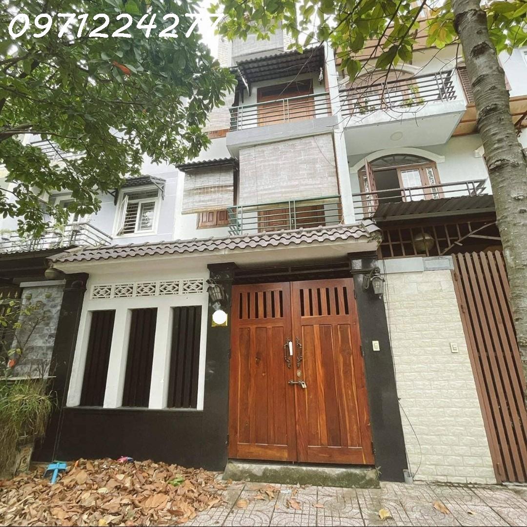 BÁN NHÀ ĐƯỜNG CÂY KEO - TAM PHÚ - THỦ ĐỨC 90M2 4 TẦNG 5PN 5WC - SỔ HỒNG RIÊNG --XE HƠI NGỦ TRONG NHÀ [ GIÁ 9 TỶ ]