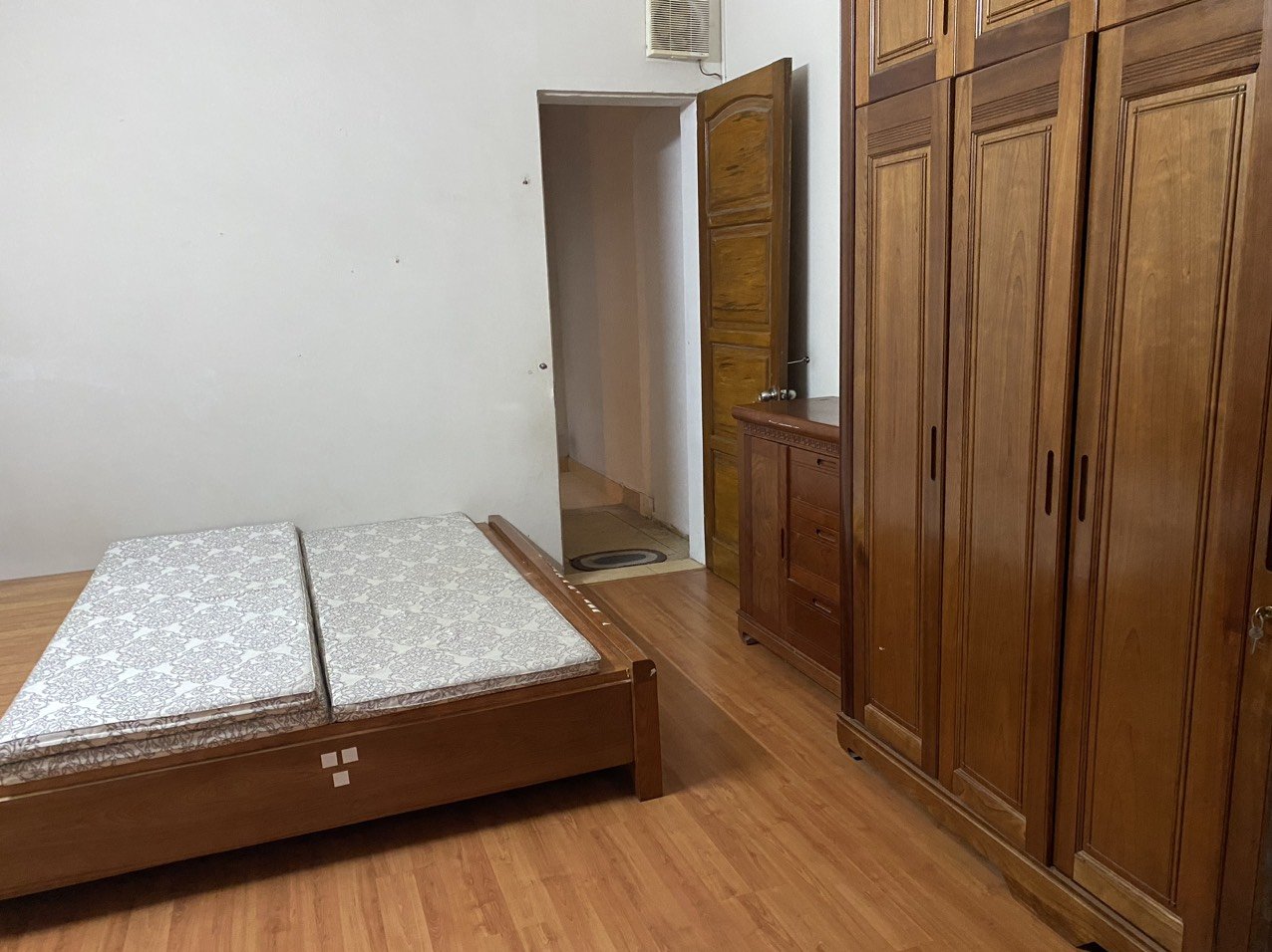 Tìm Khách Thuê Nhà Riêng phố Đại La, Hai Bà Trưng