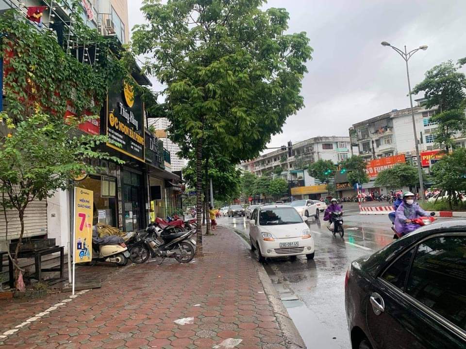 BÁN NHÀ MẶT PHỐ NGUYỄN HOÀNG, DT80M2 TOÀ NHÀ 9 TẦNG HẦM. CHỈ 30 TỶ