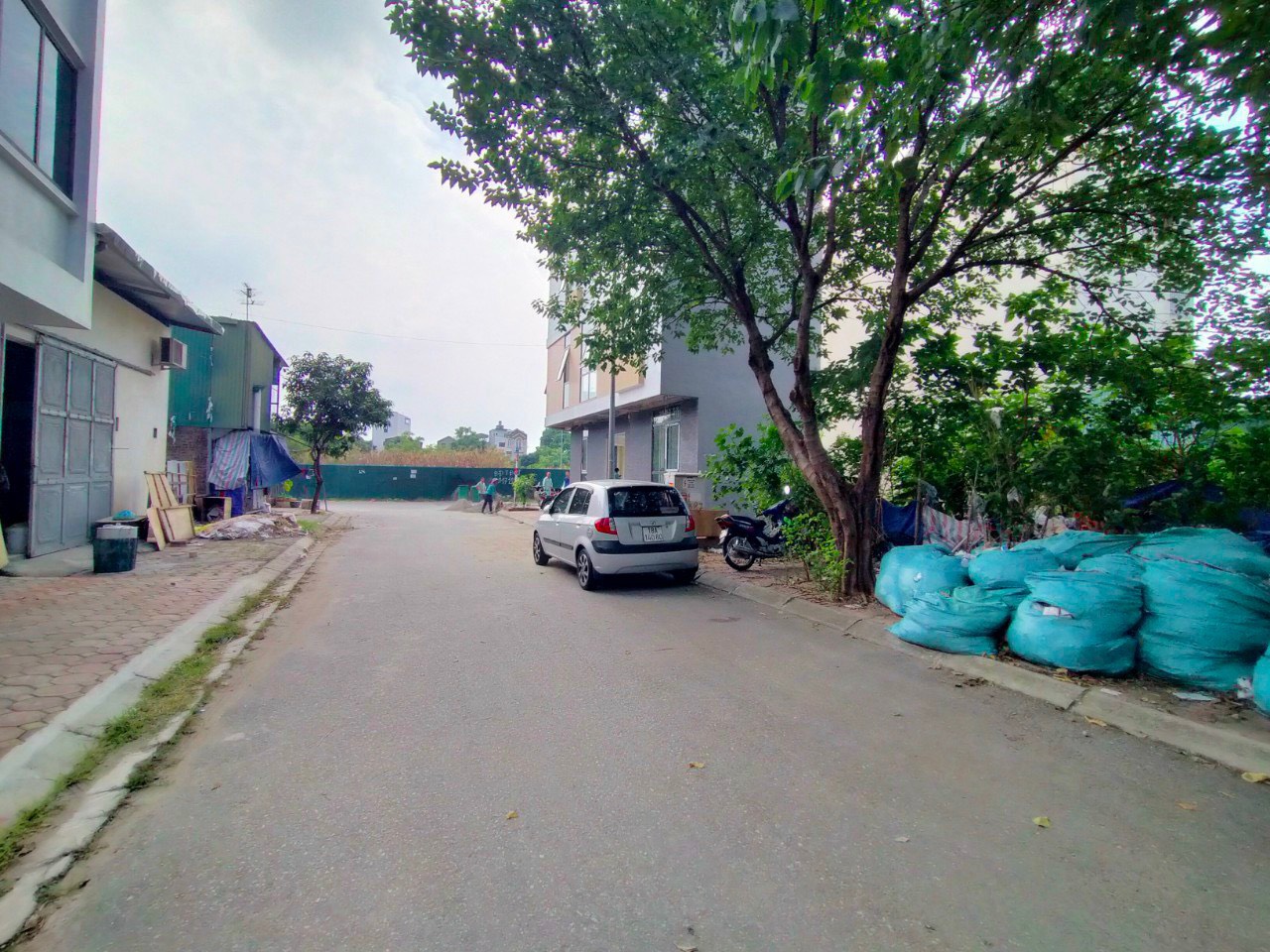 CHỈ HƠN 9 TỶ - 120M2 CHIA 2 LÔ - Ô TÔ TRÁNH - KINH DOANH - PHÚC LỢI - ĐẦU TƯ TỐT