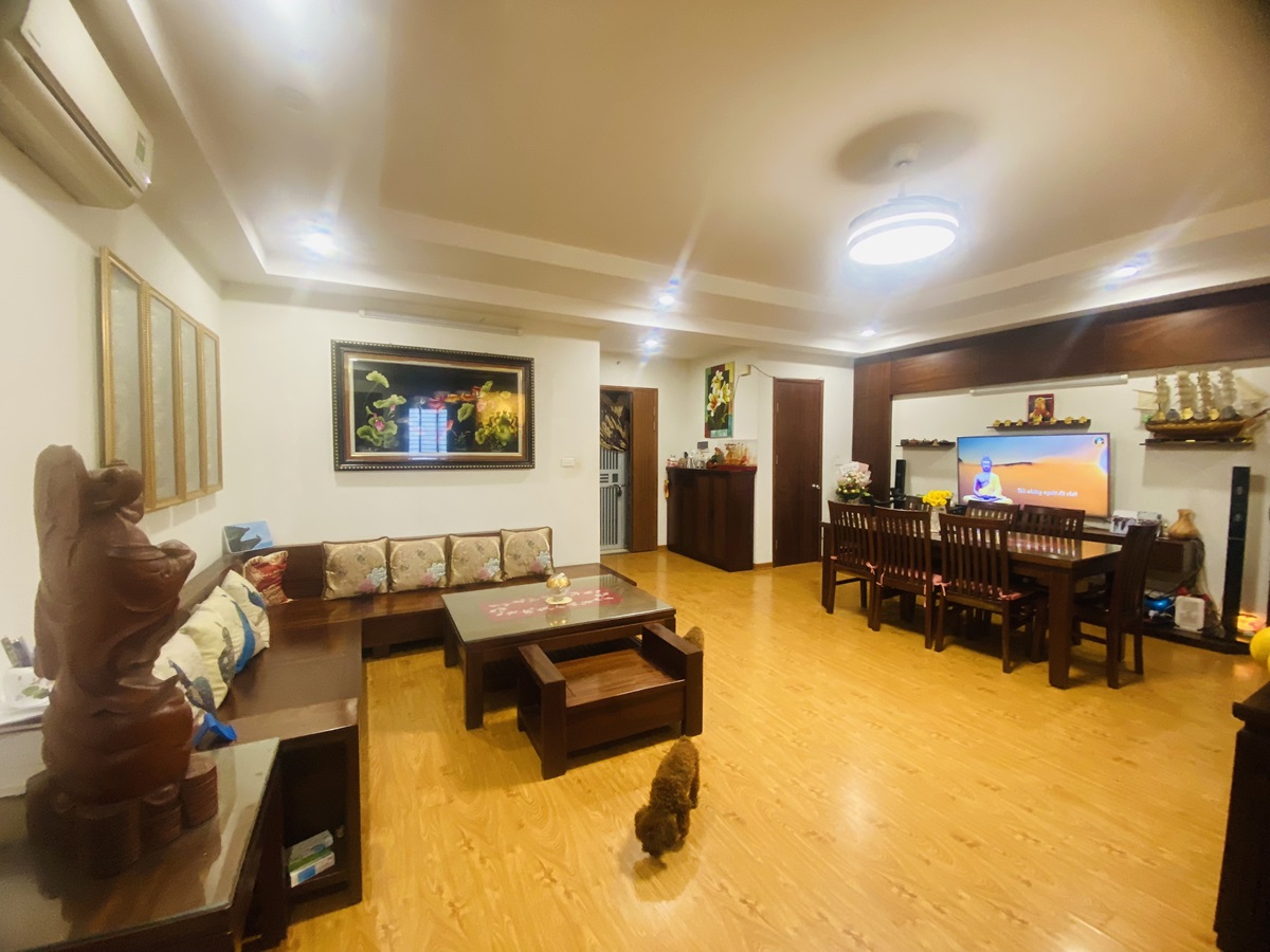 Chính chủ bán gấp: Chung cư SME Hoàng Gia- đường Hà Cầu, Hà Đông