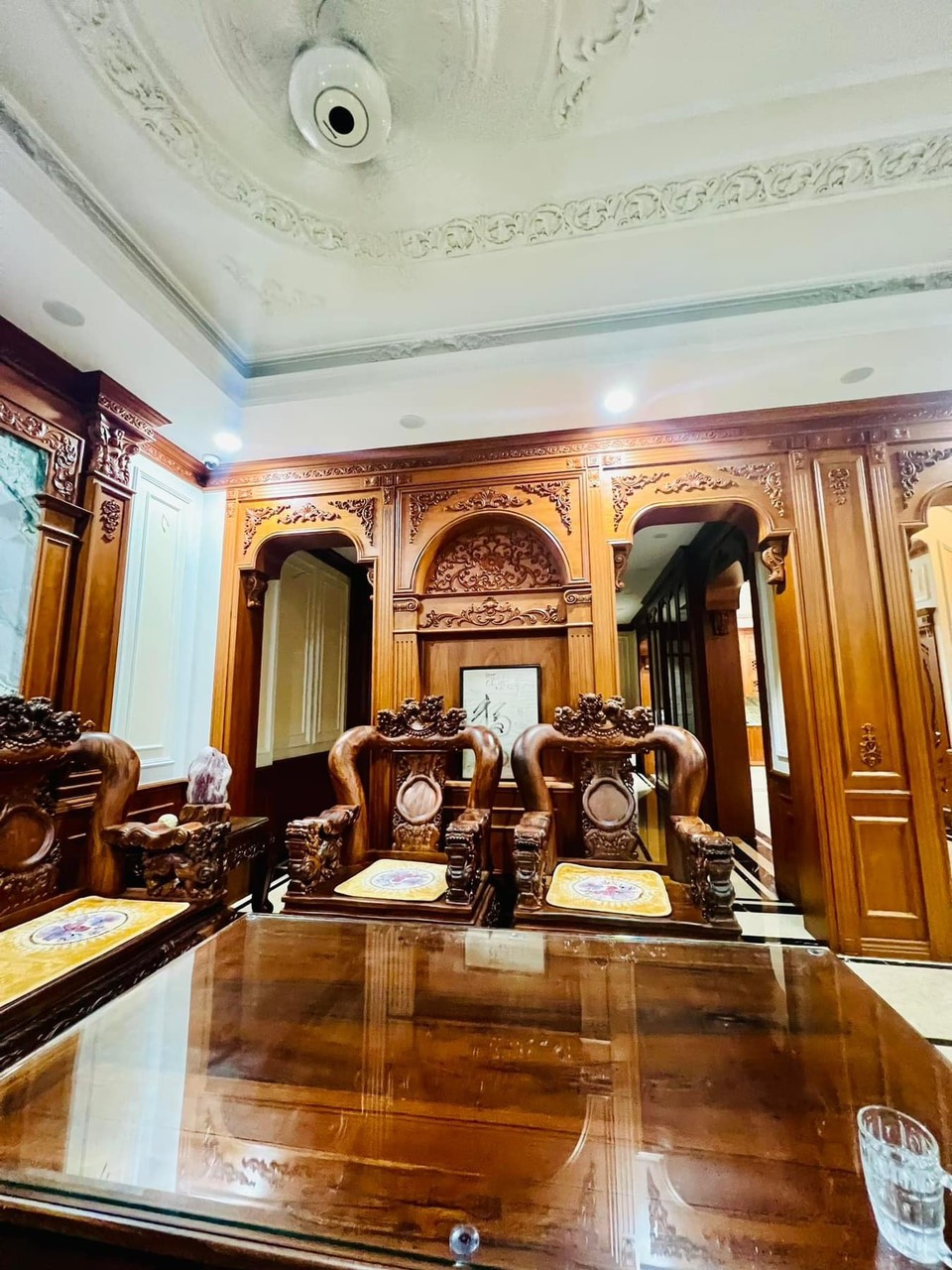 BÁN BIỆT THỰ TÂN BÌNH -(9x24) 215m2- GẦN GIÁO XỨ PHÚ TRUNG KHU BẢY HIỀN