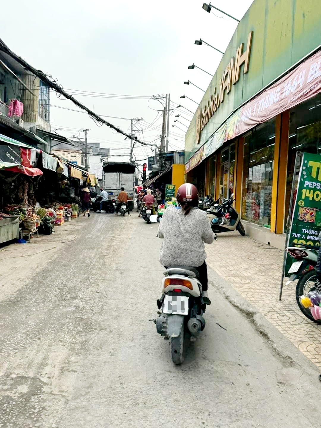 NHÀ 2 TẦNG MỚI ĐẸP - ĐƯỜNG 6M - SÁT TRƯỜNG HỌC NGAY KHU DÂN CƯ – LK 4-5. BÌNH TÂN – GIÁ CHỈ NHỈNH 2 TỶ - ALO : 090. 314. 9262