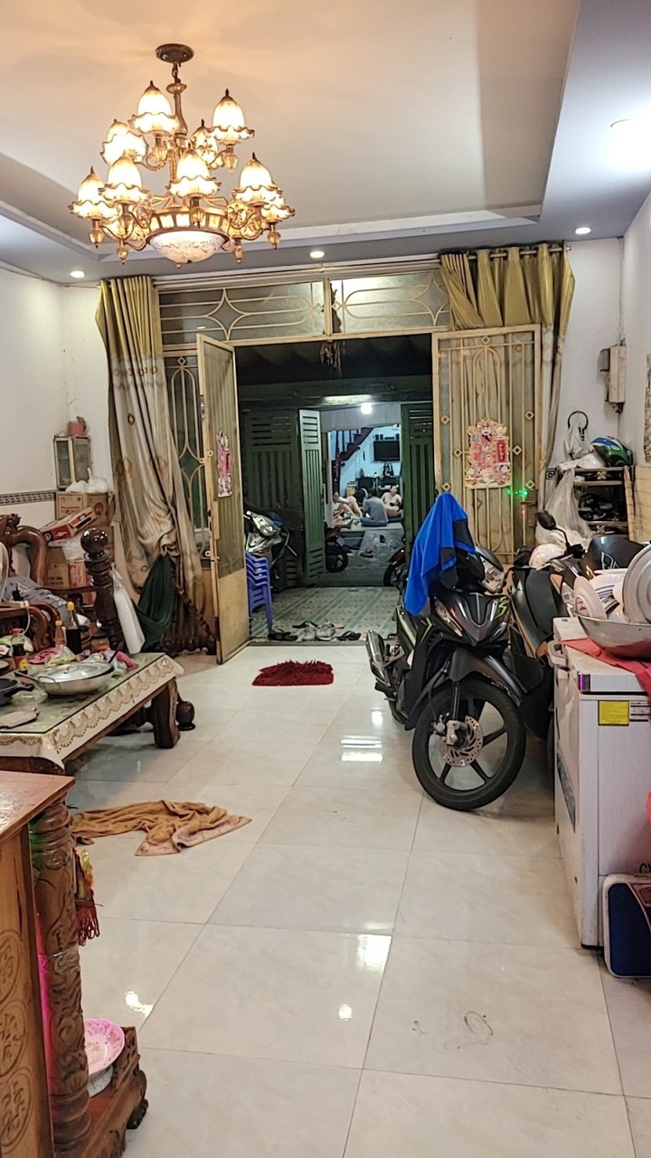 Bán nhà hẻm oto ngay Tân Hương quận Tân Phú 4,5 x 21M -3T chỉ 6.5 tỷ TL