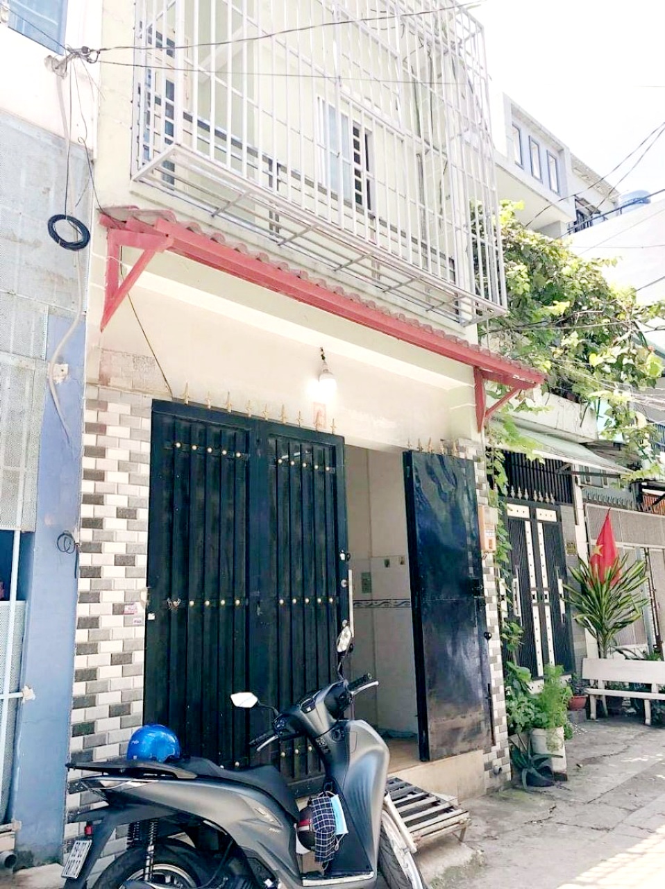 NHÀ ĐẸP GIÁ RẺ - HẺM XE HƠI QUAY ĐẦU – SÁT BÊN TRƯỜNG HỌC KIM ĐỒNG – BÌNH TÂN – 32M2 – 2 TẦNG - GIÁ CHỈ NHỈNH 2 TỶ - ALO : 090. 314. 9262