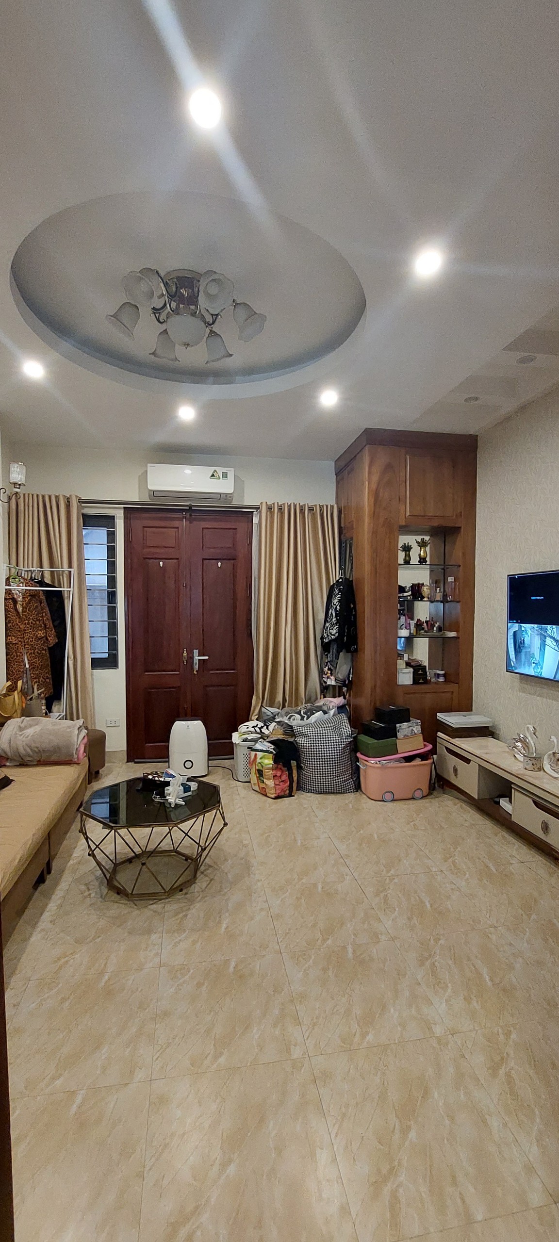 Lý Nam Đế 10M Ra Phố 30M2 6 Tầng MT 4.2M -8.5 Tỷ-Tặng Nội Thất Ngõ Ba Gác