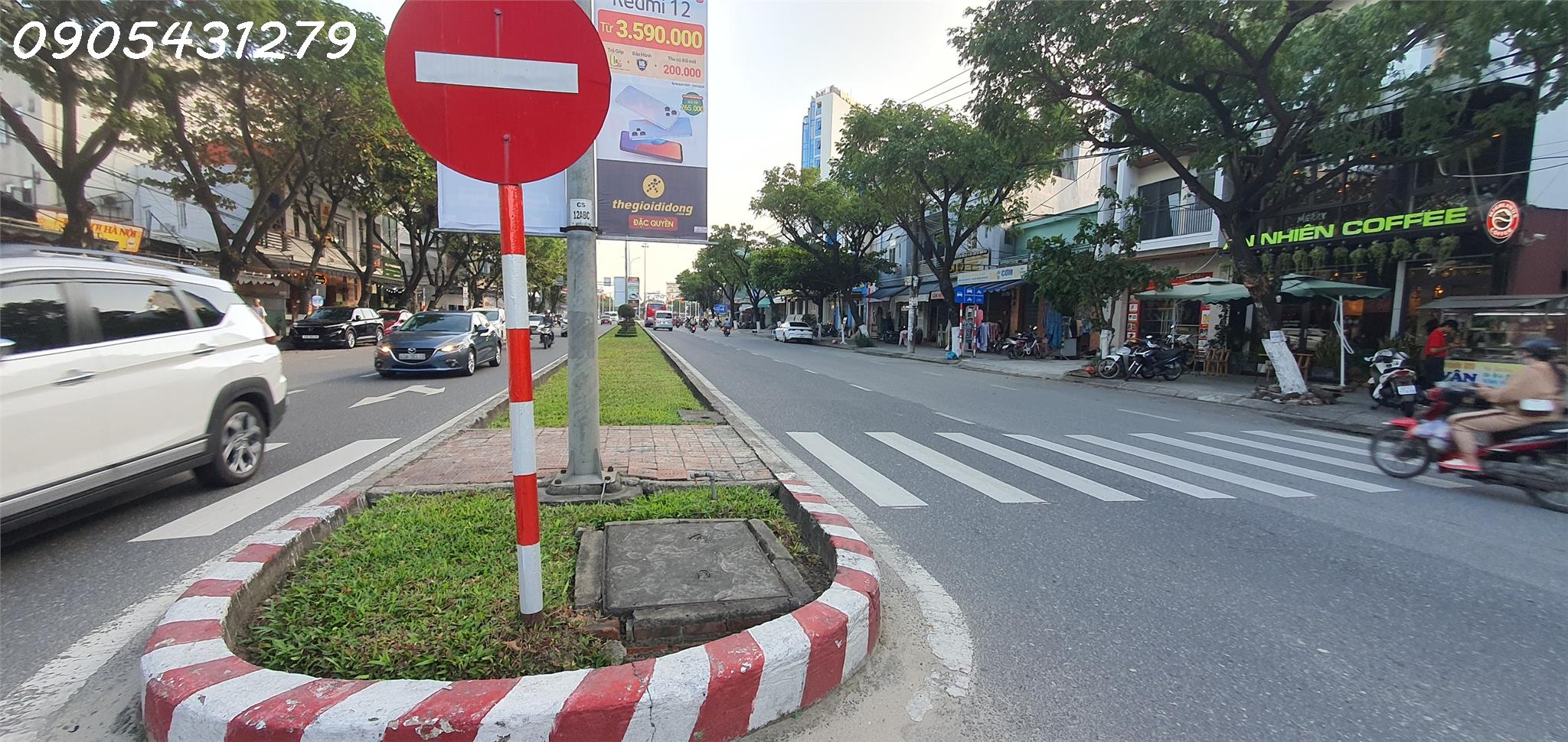 Nhà Phố Đà Nẵng, bán nhà 2 mặt tiền Nguyễn Hữu Thọ, quận Hải Châu, Đà Nẵng. Vị trí sầm uất.