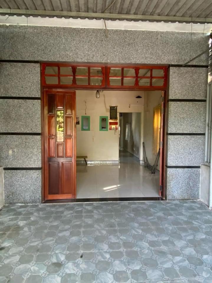 Nhà Mặt tiền quốc lộ 1a suối cát cam lâm giá siêu rẻ thiết kế 2 phòng ngủ , phòng khách , bếp....