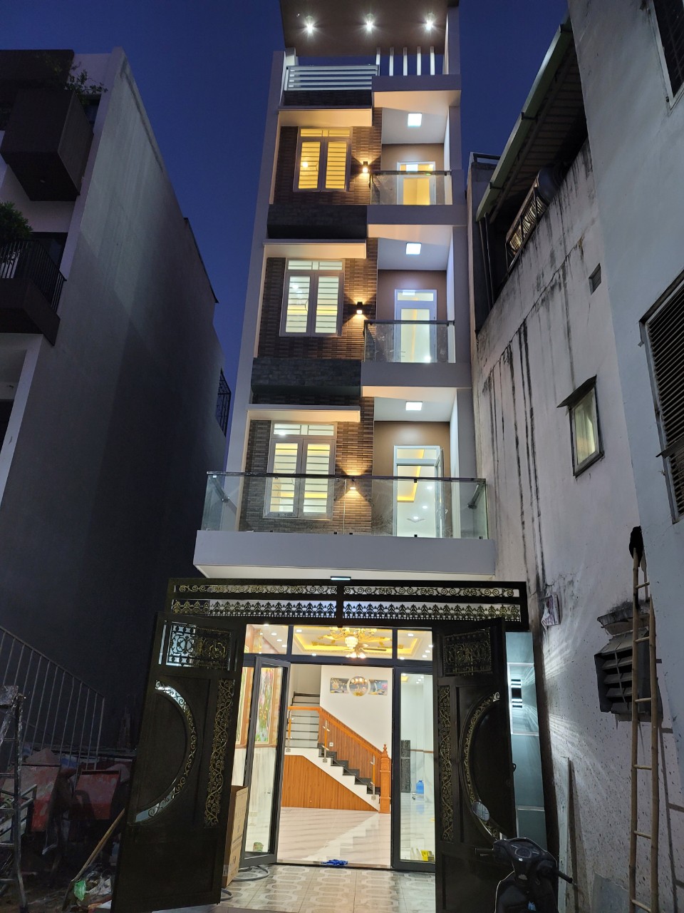 Chính chủ bán nhà Hiệp Thành, Quận 12, 4x18m giá 6, 95 tỷ