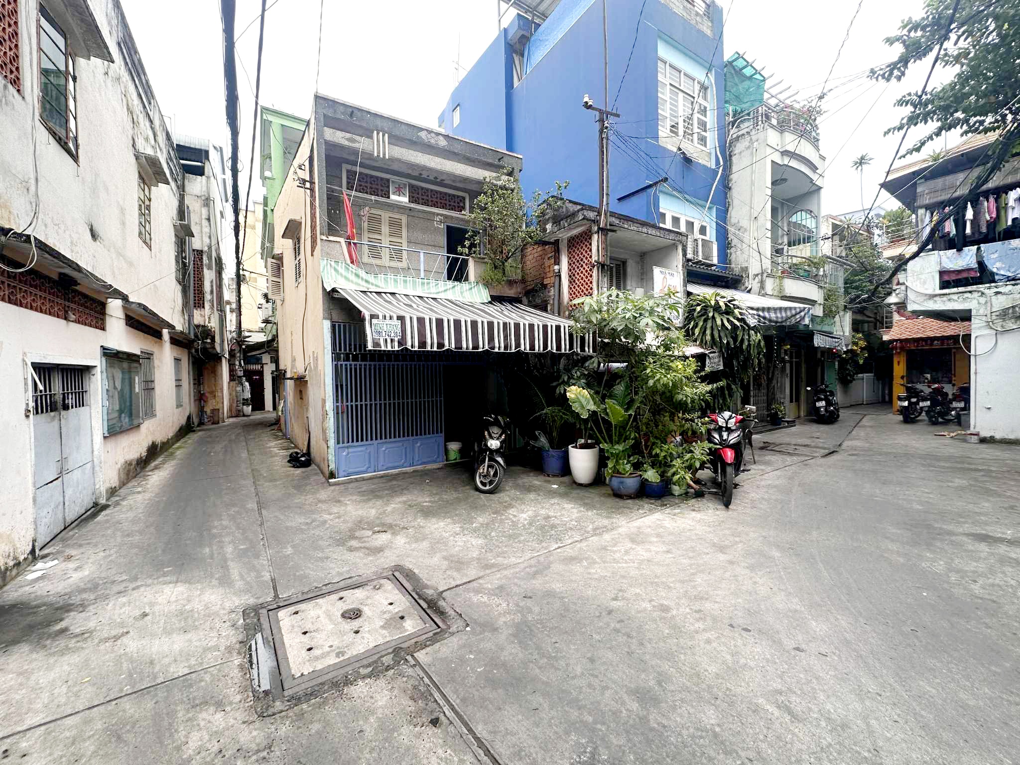 MÌNH BÁN NHANH NHÀ Q.6 - ngay HẬU GIANG + MINH PHỤNG - HẺM XE HƠI QUAY ĐẦU - SÁT MẶT TIỀN - NỞ HẬU – GIÁ CHỈ 3.9 TỶ