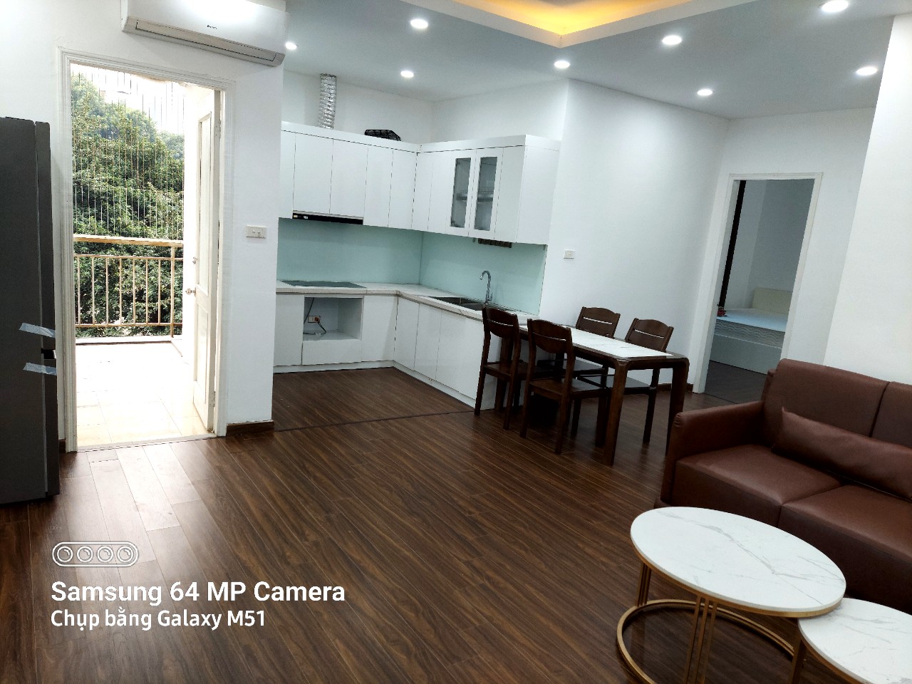 CHO THUÊ CĂN HỘ SIÊU ĐẸP TẠI CẦU GIẤY-CÓ SLOT OTO