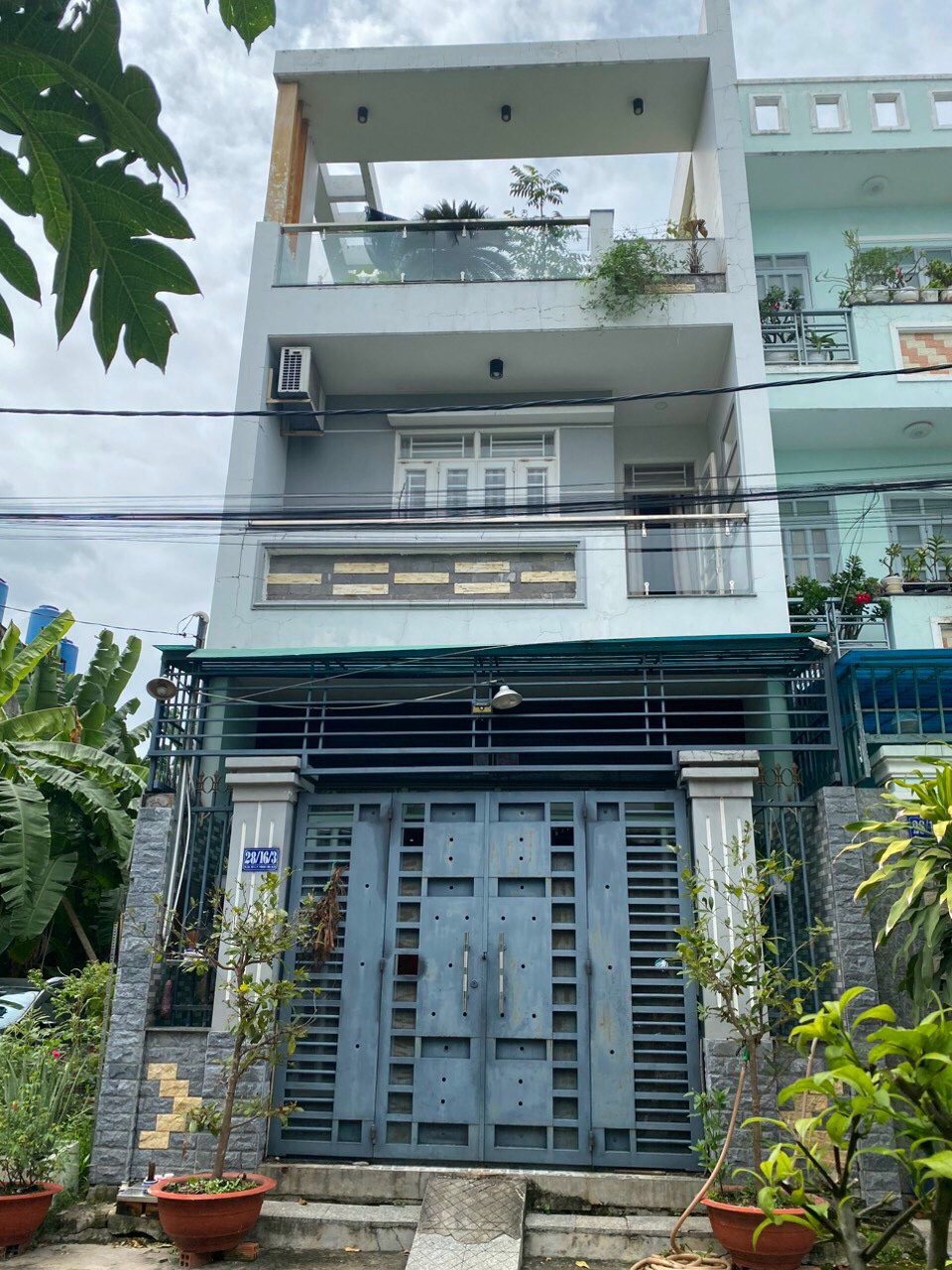 Nhà rộng đẹp 5x22m, 4pn Thạnh Lộc 22 cách HHG 100m, kế bên Gò Vấp