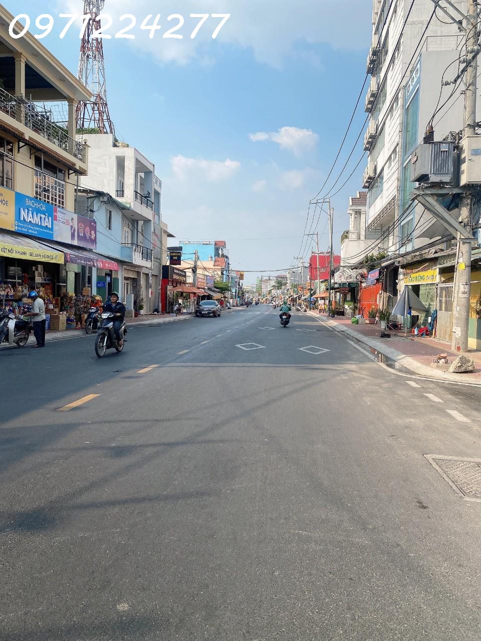 CẦN BÁN GẤP MẶT TIỀN KINH DOANH QL 13 - 740M NGANG KHỦNG 13.8M VUÔNG A4 - XÂY BUILDING, KHÁCH SẠN, BIỆT THỰ SÂN VƯỜN -