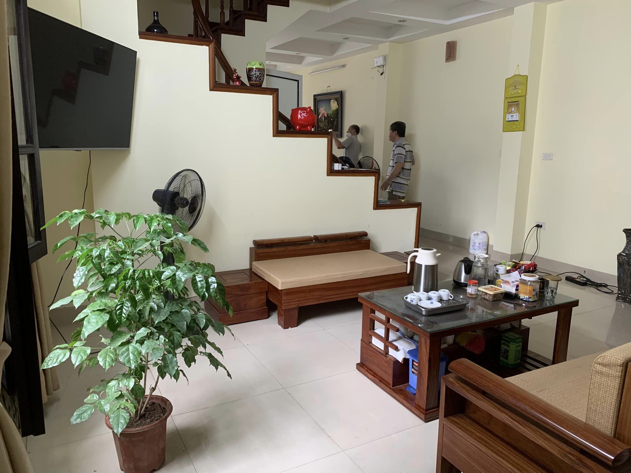 Bán Nhà phố Khúc Thừa Dụ, CẦU GIẤY ! Đẹp về ở luôn, 0981858892