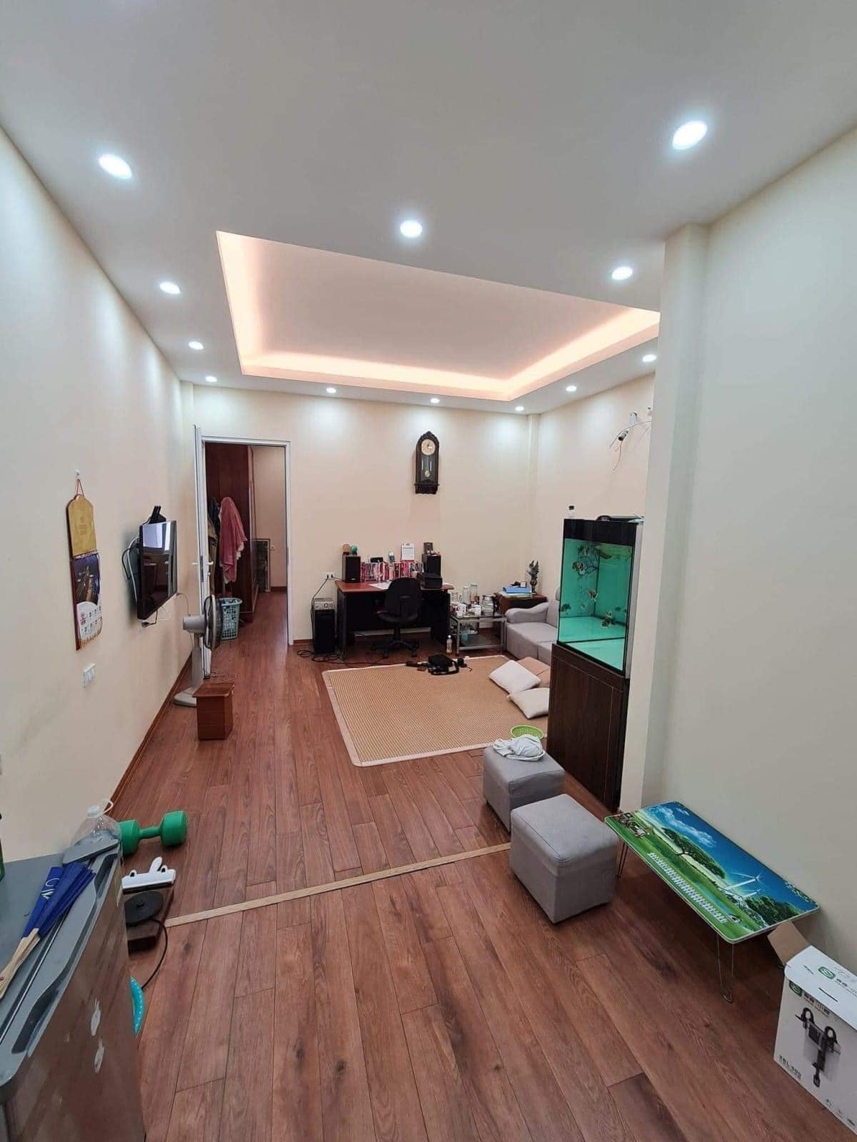BÁN GẤP nhà Nguyễn Khánh Toàn, 1 ngoặt vào nhà, gần phố 0569766799