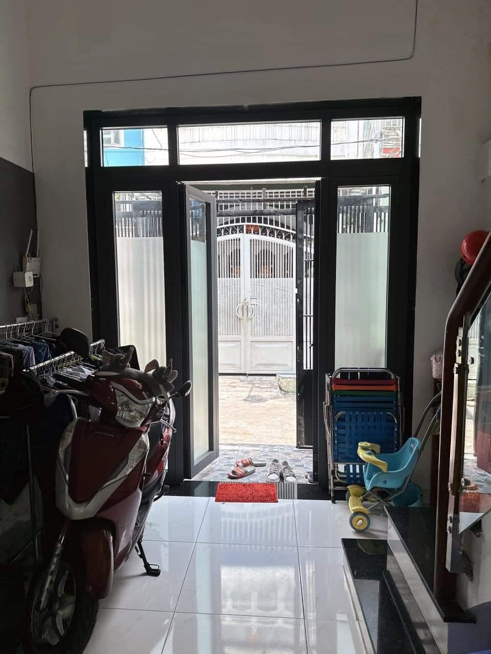 BÁN NHÀ MẶT TIỀN TƯƠNG LAI - KHUÔNG VIỆT - TÂN PHÚ - 3.9 TỶ - 40M2 - 2 TẦNG - 3PN