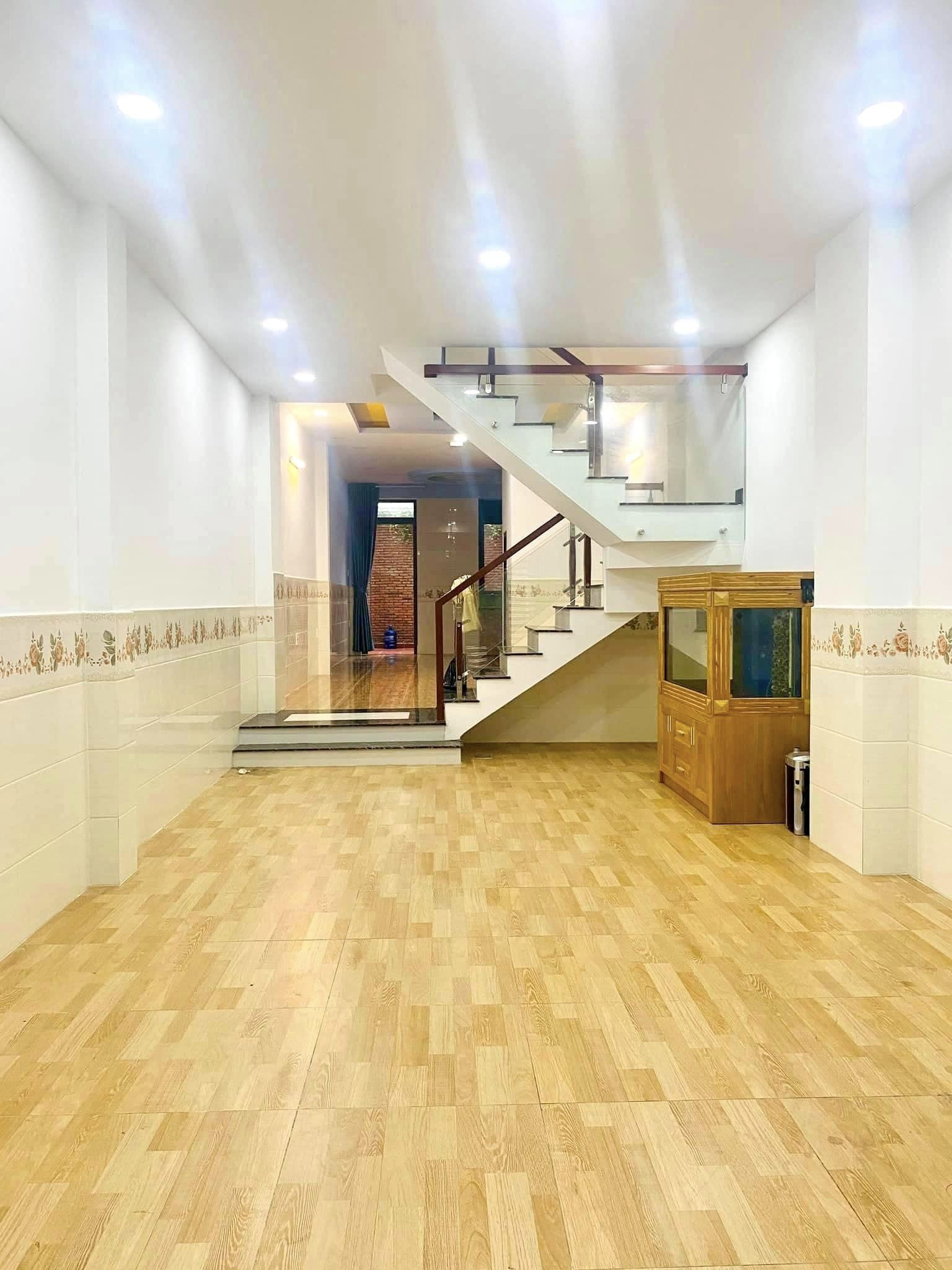 Bánnhà HXTné LêĐứcThọ P15 Gòvấp (90x23)x3tầng 7tỷ5 thươnglượng N.Hậu