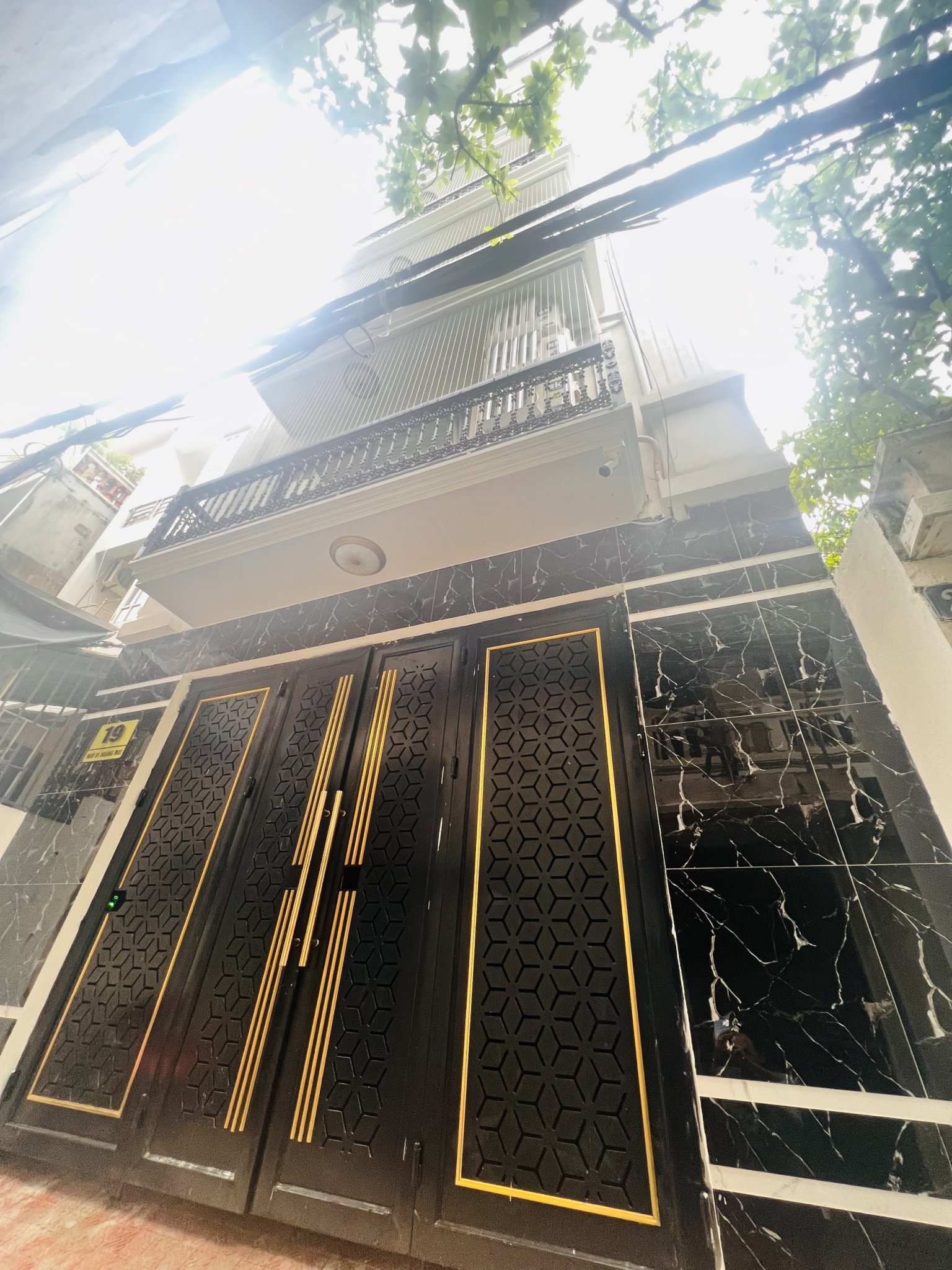 CHDV phố Hoàng Mai, 18 phòng khép kín , dòng tiền 1,3 tỷ