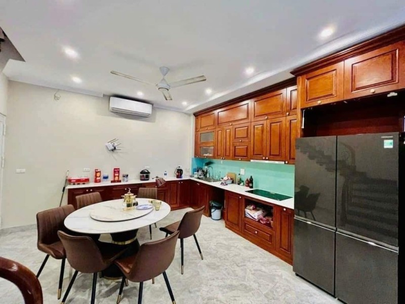 NHÀ PHỐ BỒ ĐỀ - 6 TẦNG, Ô TÔ VÀO NHÀ – GẦN HỒ BỒ ĐỀ – GẦN PHỐ HỒNG TIẾN - AN SINH ĐỈNH