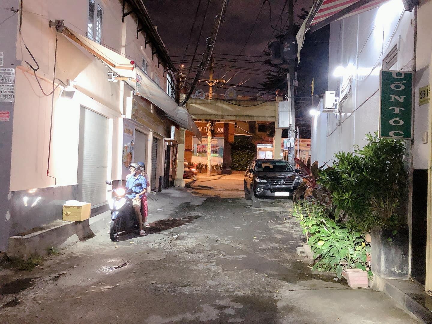 nhà bán,4tầng,6x14m2,hẻm 4m,trần quý cáp,bình thạnh,giá:6,xty